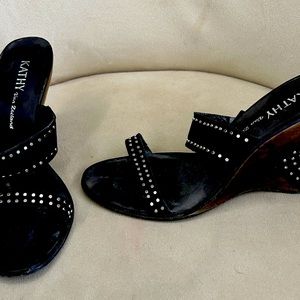 Both these styles are very classic sandal slip Ons with a wedge heel